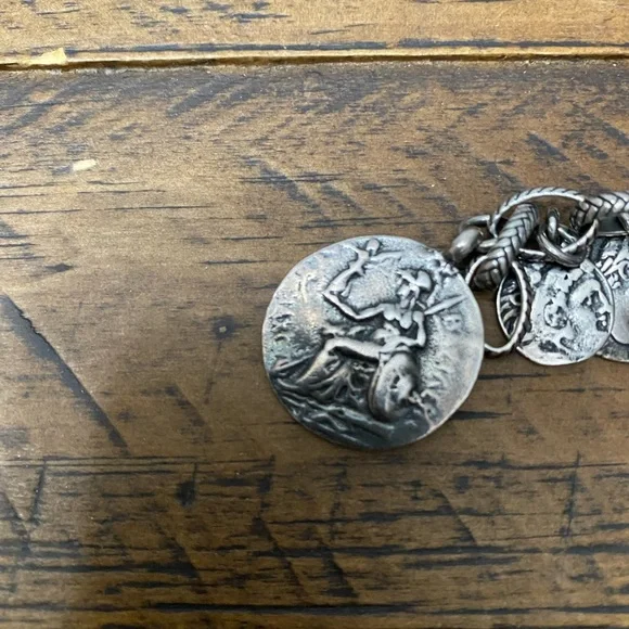 Retired Silpada sterling Silver Oxidized Roman Coin Cha Cha Charm bracelet B1624 - Picture 5 of 6